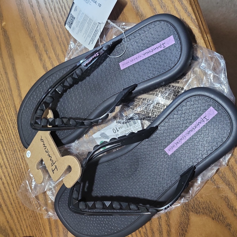 Ipanema Sandals